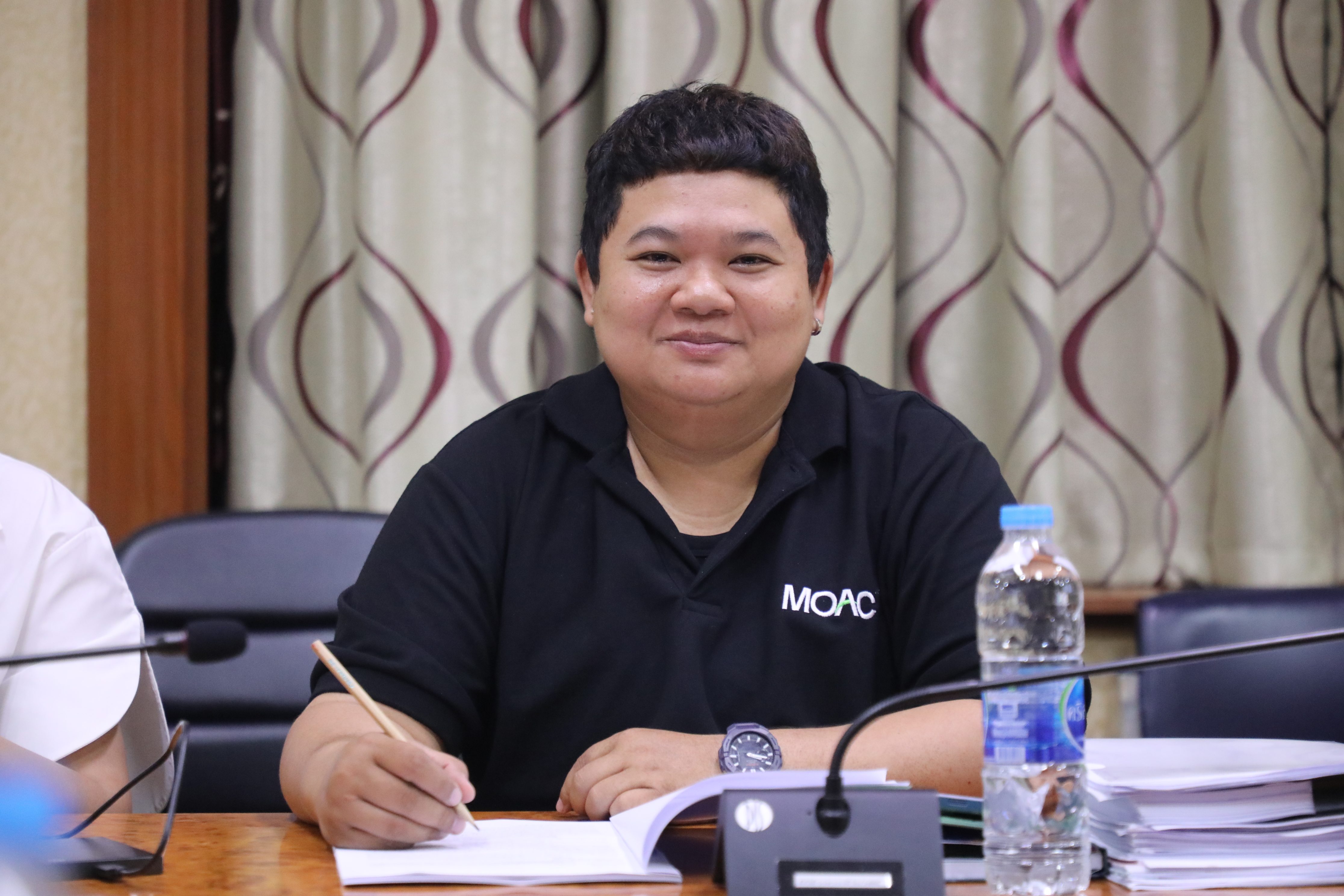 title - ส.ป.ก. ประชุมคณะทำงานศึกษาพิจารณาการแก้ไขปัญหาด้านที่ดินและหนี้สินของเกษตรกร โครงการแก้ไขปัญหาที่ดินทำกินให้แก่เกษตรกรสภาประชาชน 4 ภาค ครั้งที่ 1/2569